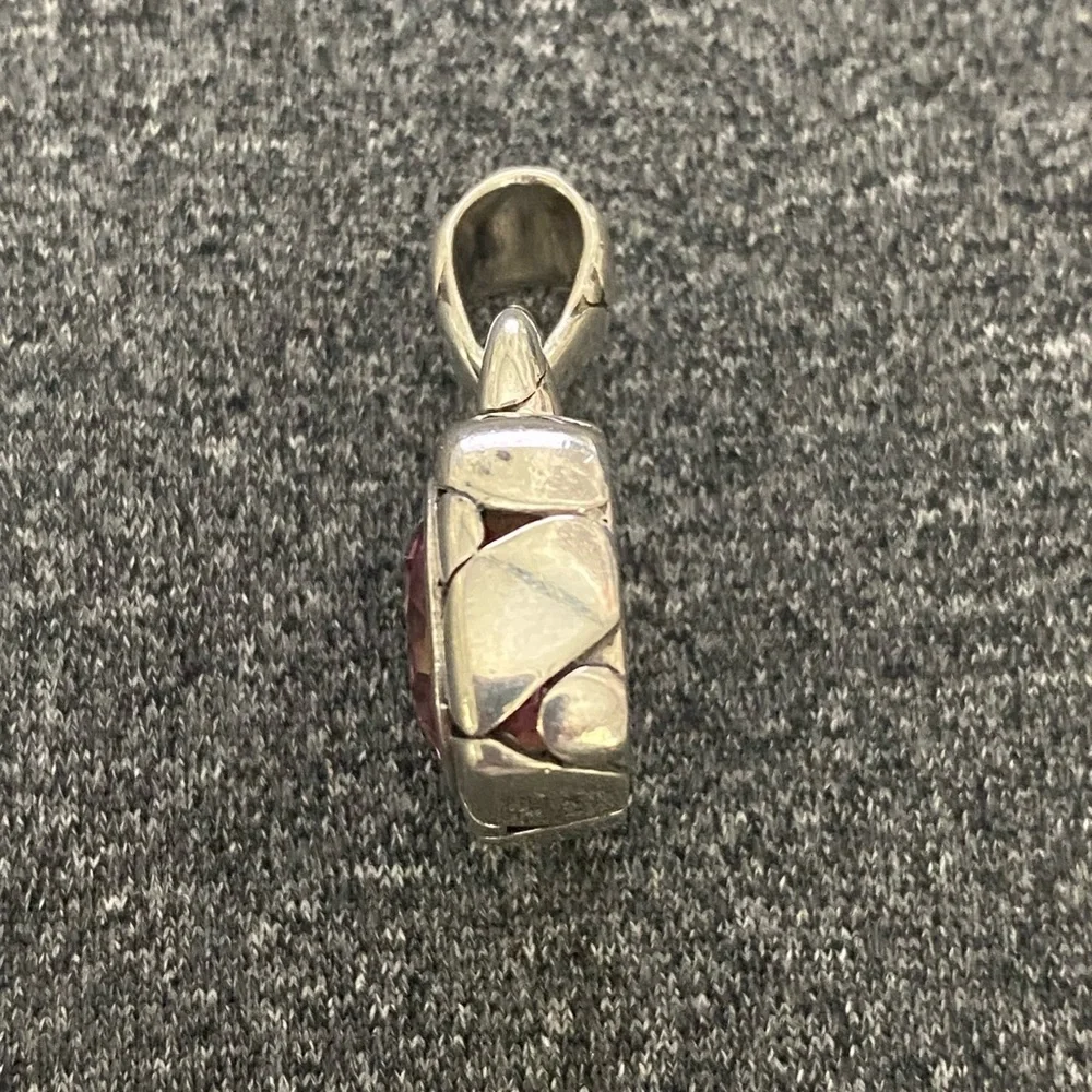 John Hardy Pendant - Picture 3 of 4